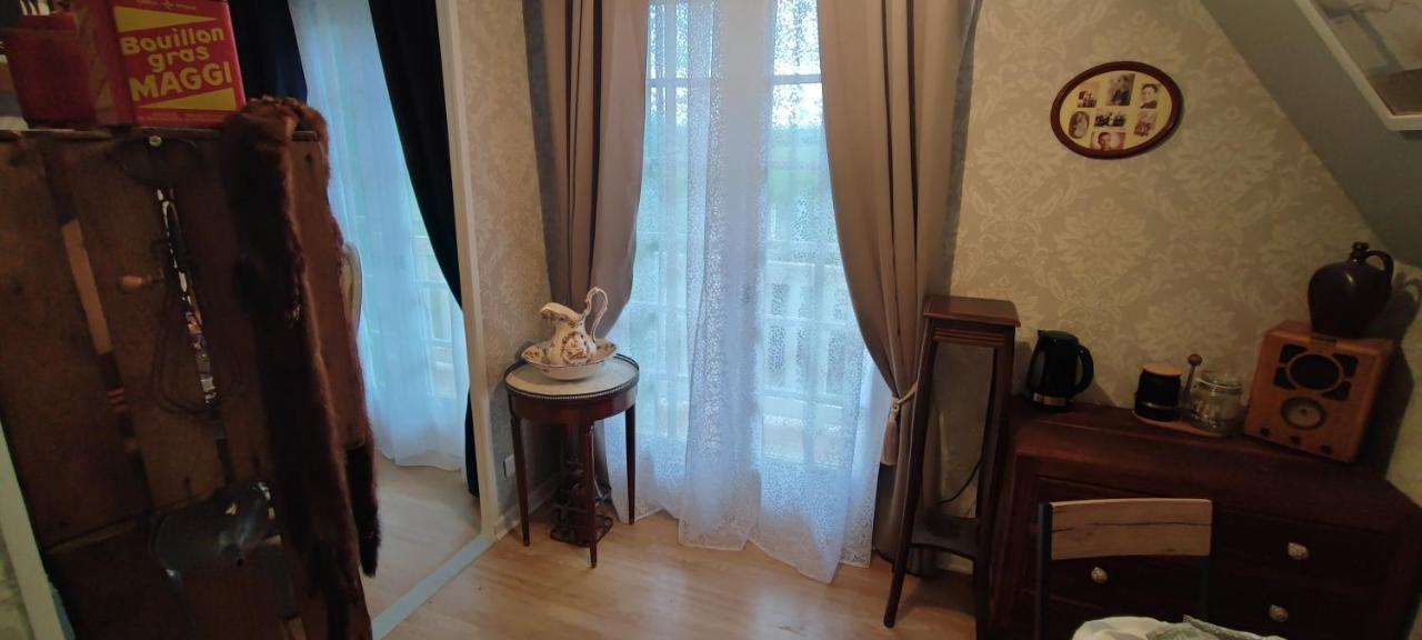 L'abrigit * Curcy-sur-Orne