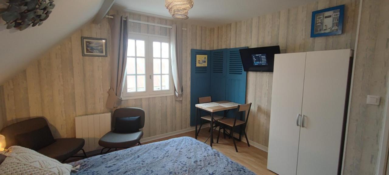 Bed & Breakfast L'abrigit Curcy-sur-Orne